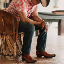 Load image into Gallery viewer, Men&#39;s Snip Toe Cowboy Boots Tan (H50030) | Soto Boots
