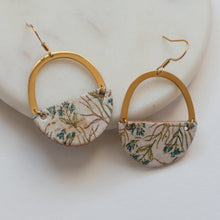 Load image into Gallery viewer, Spring Meadow Jo Earrings
